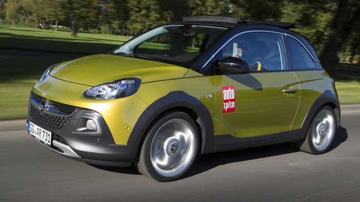 Στον life style χαρακτήρα του αυτοκινήτου μπαίνουν οι απαραίτητες off road πινελιές, που προσδίδουν στο Adam Rocks έναν περιπετειώδη χαρακτήρα.