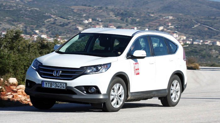 Το high-tech Honda CR-V 1,6 i-DTEC σας επιβαρύνει με 107 ευρώ για Τέλη Κυκλοφορίας, ενώ με μέση κατανάλωση 4,5 λτ./100 χλμ., σας προσφέρει ιδανικά, αυ