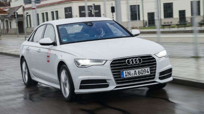 Οι σημαντικότερες αλλαγές αφορούν τα νέα φωτιστικά σώματα με τεχνολογία matrix LED, τη γρίλια στη μάσκα, τους προφυλακτήρες, τις εισαγωγές αέρα και τι