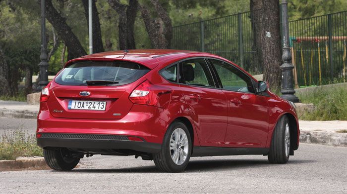 Ford Focus 1,0 ΕcoBoost 125 PS

+ Οδική συμπεριφορά
+ Κινητήρας - επιδόσεις 
+ Χώροι επιβατών

- Χώρος αποσκευών (με ρεζέρβα) 
- «Φορτωμένη» κε