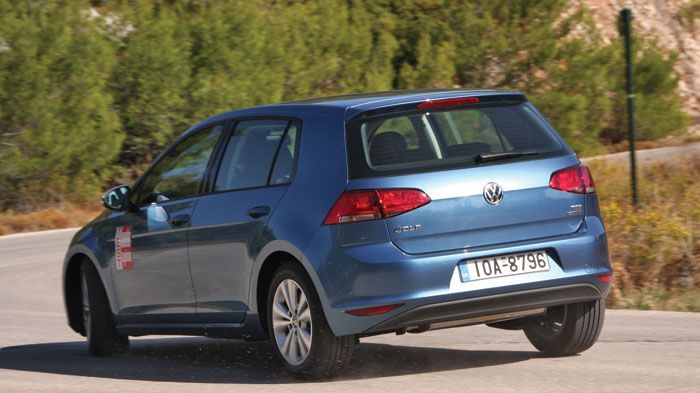 VW Golf 1,2 TSI 85 PS

+ Ποιότητα
+ Χώροι
+ Ασφάλεια

- Τιμή
- Κιβώτιο 5 σχέσεων
- Συγκρατημένη σχεδίαση