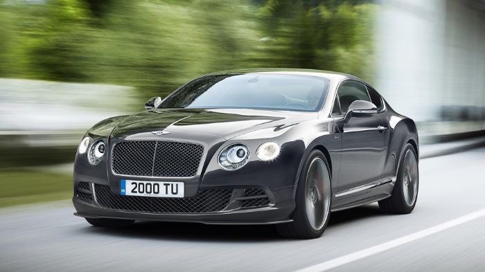 Η Bentley Continental του 2017 (στη φωτό η τωρινή) θα στηθεί στο πάτωμα της ολοκαίνουργιας τότε Porsche Panamera, από την οποία θα «δανειστεί» και τον