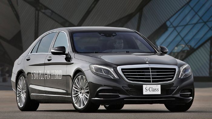 Η C350 Plug-in hybrid είναι το 2ο σχετικό μοντέλο της εταιρείας, μετά από την υβριδική ναυαρχίδα S500 Plug-in hybrid (φωτό) και αποτελεί το 1ο από τα 