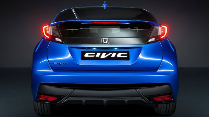 Δεν υπάρχουν αλλαγές στην απόδοση, με το Civic Sport να φέρει το 1.6 i-DTEC σύνολο πετρελαίου των 120 ίππων, αλλά και το 1.800άρι μοτέρ βενζίνης των 1
