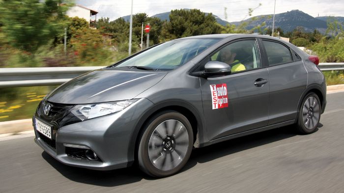 Μικρές πινελιές ανανέωσης έχει δεχθεί και η hatchback έκδοση του Honda Civic.