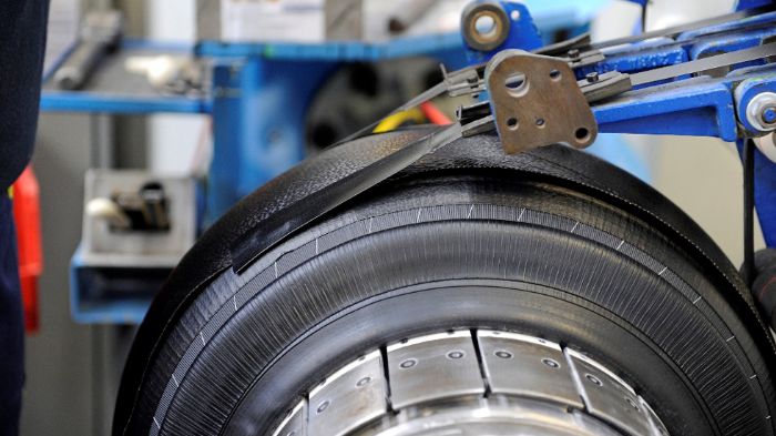 Ταξιδεύοντας στο παρελθόν, στο παρόν και στο μέλλον της Michelin.