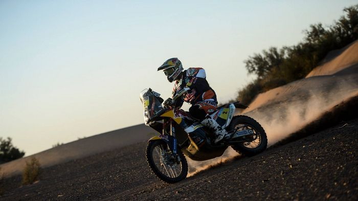 O Marc Coma πέρασε για πρώτη φορά πρώτος γενικής, σε μια ημέρα που ανέτρεψε δραματικά τα στατιστικά στις 2 θέσεις της κορυφής.
