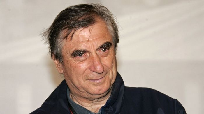 Ένας αναβάτης GP πέφτει κατά μέσο όρο 6 φορές σε κάθε σεζόν. Έτσι, όλοι τους κάποια στιγμή γνωρίζουν τον εκπληκτικό Dr. Costa.