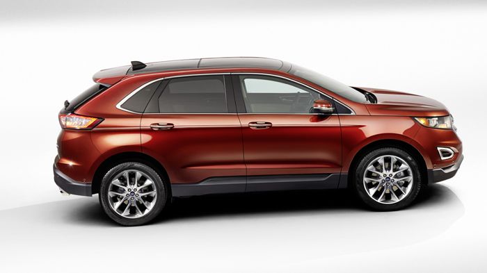 Κάτω από το καπό του Edge, η Ford τοποθετεί το 2λιτρο Duratorq TDCi Diesel μοτέρ σε δύο επίπεδα απόδοσης, 180 και 210 ίππων.