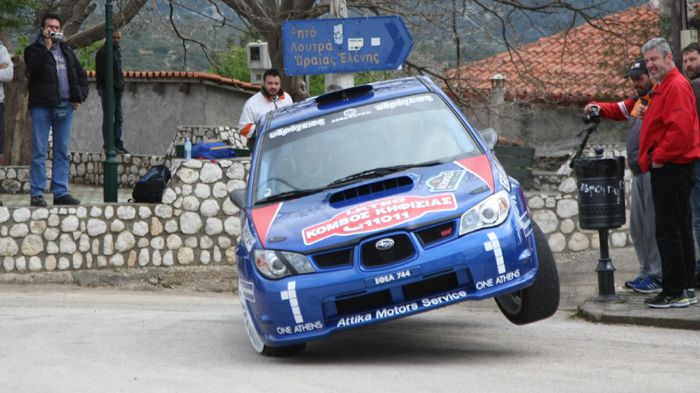 Το Ράλλυ Ακρόπολις, εκτός από το γεγονός ότι προσμετρά στο Ευρωπαϊκό Πρωτάθλημα Ράλλυ, σηματοδοτεί και την έναρξη του 50ού Πανελλήνιου Πρωταθλήματος Ρ