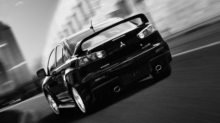 Ένα μηχανικό κιβώτιο 5 σχέσεων ή ένα 6άρι διπλού συμπλέκτη (Twin-Clutch Sportronic Shift Transmission - TC-SST), αναλαμβάνουν να μεταδώσουν την κίνηση