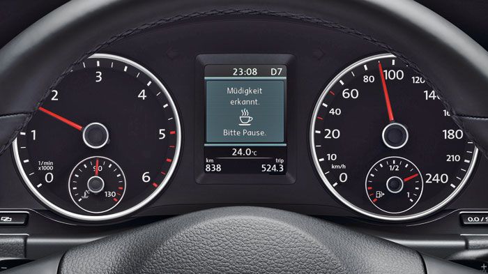 Στο νέο VW Polo συναντάς τεχνολογία που δεν υπάρχει σε άλλα μοντέλα της κατηγορίας, όπως το σύστημα αναγνώρισης κόπωσης του οδηγού και το adaptive cru