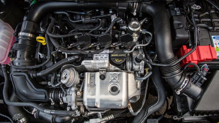 Ο 1.0 EcoBoost 140 PS έχει μοναδική χαρτογράφηση ελέγχου υπερπλήρωσης, χρονισμού βαλβίδων και πεταλούδας γκαζιού, ώστε σε συνδυασμό με το νέο intercoo