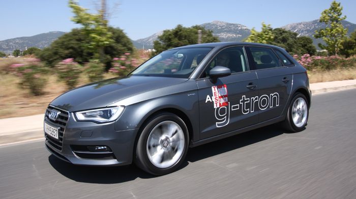 Το A3 Sportback g-tron, όπως αποκαλύπτει το όνομά του, πατάει στο αμάξωμα του Sportback, με διακριτικά λογότυπα στα εμπρός φτερά και τη πίσω πόρτα, να