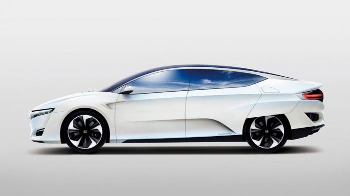 Το νέο concept αποτελεί την εξέλιξη του FCEV concept που είδαμε στην περσινή έκθεση του Λος Αντζελες, ενώ σύμφωνα με την εταιρεία, είναι το διάδοχο μο