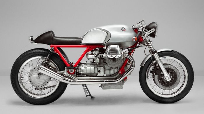 Το εικονιζόμενο California μεταμορφώθηκε σε café racer, στα χέρια του Γερμανού Axel Budde.
