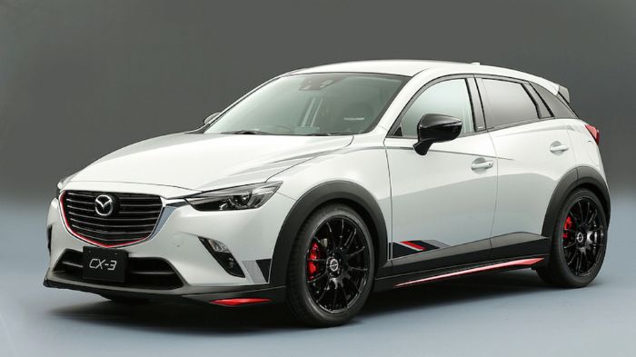 Στο Tokyo Auto Salon το παρόν θα δώσει και η χαμηλωμένη εκδοχή του ολόφρεσκου CX-3, ένα αυτοκίνητο που αναμένεται να προσελκύσει μεγάλο ενδιαφέρον.