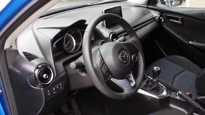 Η νέα γενιά του Mazda2 θα ακολουθήσει τη σχεδιαστική λογική του εσωτερικού των μεγαλύτερων Mazda3 και Mazda6. Θα λανσαριστεί με κάθε επισημότητα τον Ο
