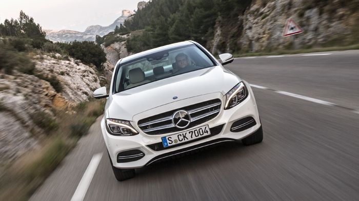 Το 50% του αμαξώματος στη νέα C-Class είναι από αλουμίνιο, κάτι που οδήγησε σε σημαντική μείωση του βάρους.