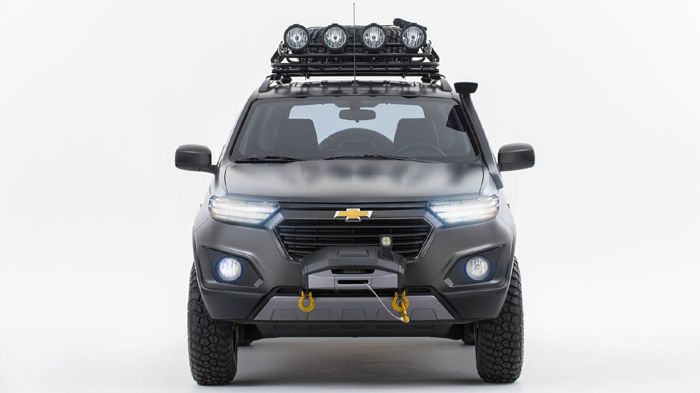 Ο εργάτης, οι ποδιές, το snorkel και η σχάρα οροφής με τους προβολείς ομίχλης, συμβάλουν στη δημιουργία μιας σκληροτράχηλης εικόνας για το Chevrolet N