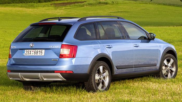 Το μοναδικό σύνολο βενζίνης της Octavia Scout είναι εκ νέου το 1.8 TSI, το οποίο αποδίδει 180 ίππους ισχύος.