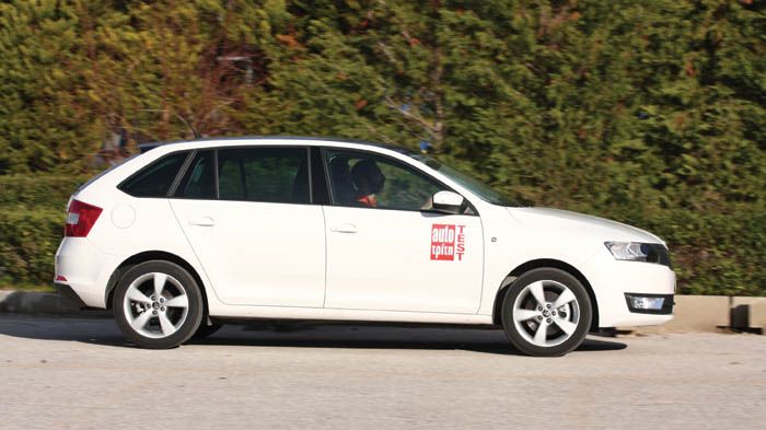 Εφόσον το επιδιώξεις, μπορείς με το Rapid Spaceback να κινηθείς σβέλτα και με ασφάλεια. Η ανάρτηση απορροφά τις ανωμαλίες του δρόμου χωρίς να είναι πλ