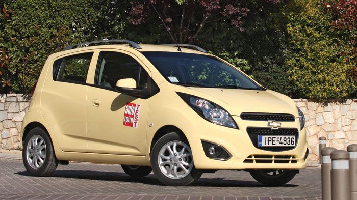 Το Chevrolet Spark κρατάει τα σκήπτρα του φθηνότερου αυτοκινήτου της αγοράς, με τιμή στα 6.990 ευρώ.
