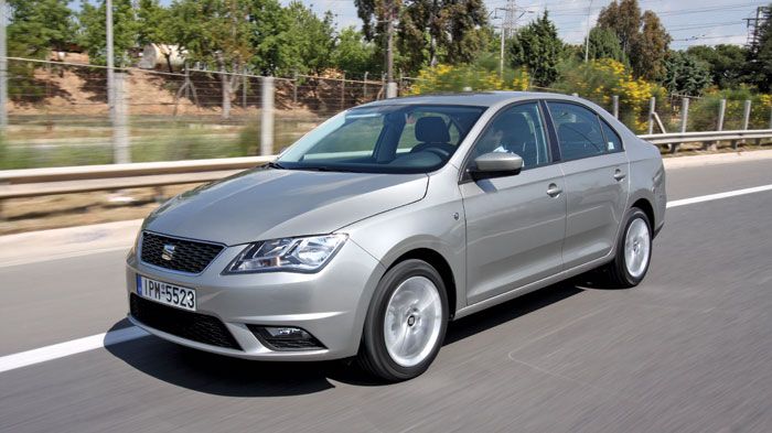 Το πρόγραμμα “SEAT Plus” παρέχει μια σειρά από οφέλη για τον υποψήφιο αγοραστή όπως δωρεάν απόσυρση για όλους, δωρεάν service για 2 χρόνια