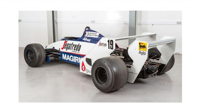 Το πρώτο μονοθέσιο του Ayrton Senna, η Toleman TG183B, θα πωληθεί σε πλειστηριασμό στο Ην. Βασίλειο. 