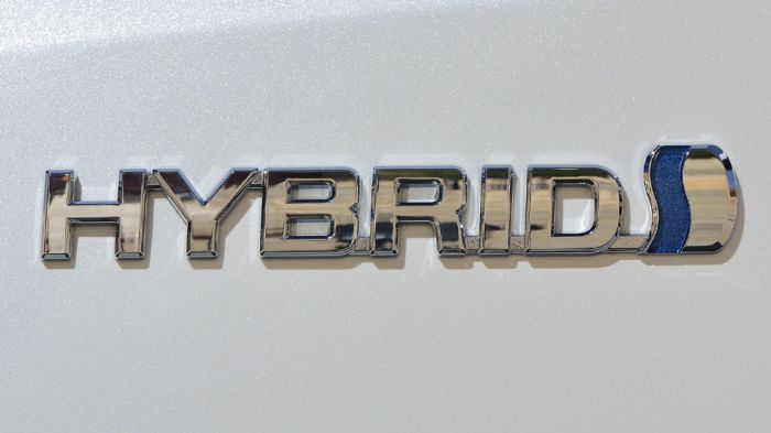 Η υβριδική τεχνολογία Hybrid Synergy Drive μας «συστήθηκε» το 1997 με το πρώτης γενιάς Prius. Σήμερα, βρίσκεται ήδη στην τρίτη της γενιά.