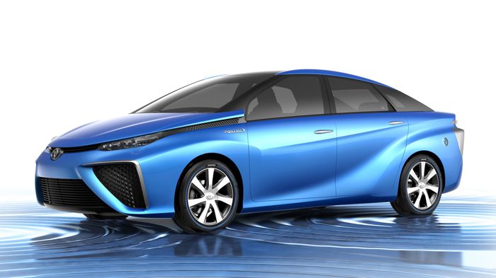 Τα οχήματα της Toyota με κυψέλες υδρογόνου (hydrogen fuel cell) θα βρίσκονται στις εκθέσεις της εταιρείας νωρίτερα από ότι υπολογιζόταν αρχικά (στη φω