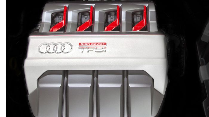 Κάτω από το καπό του Audi TT Sportback Concept έχει τοποθετηθεί μια βελτιωμένη έκδοση του 2λίτρου TFSI με μπλοκ αλουμινίου και απόδοση 400 ίππων & 450