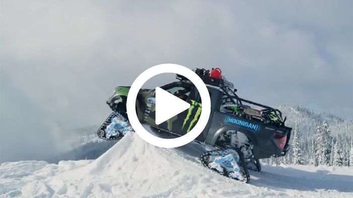 Ο Ken Block, σε συνεργασία με τις Hoonigan Racing και Monster Energy, δημιούργησαν το Ford RaptorTRAX, ένα ερπυστριοφόρο «θηρίο» που αποτελεί μια μετά