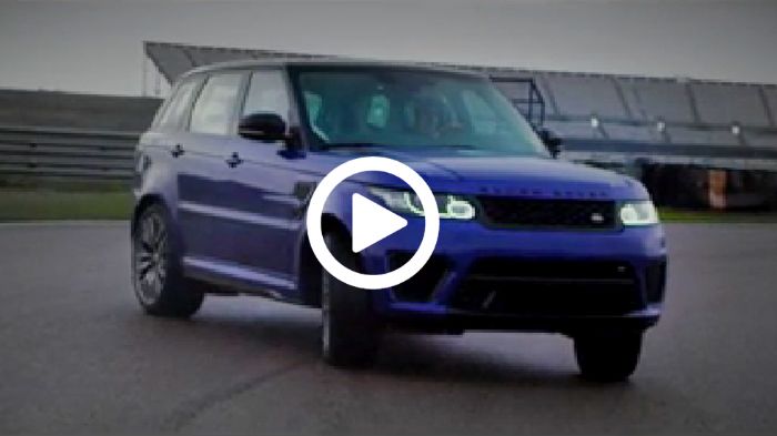 Στο τιμόνι του Range Rover Sport SVR βρίσκεται ο Mike Cross, ο Chief Engineer Vehicle Integrity της Jaguar Land Rover.