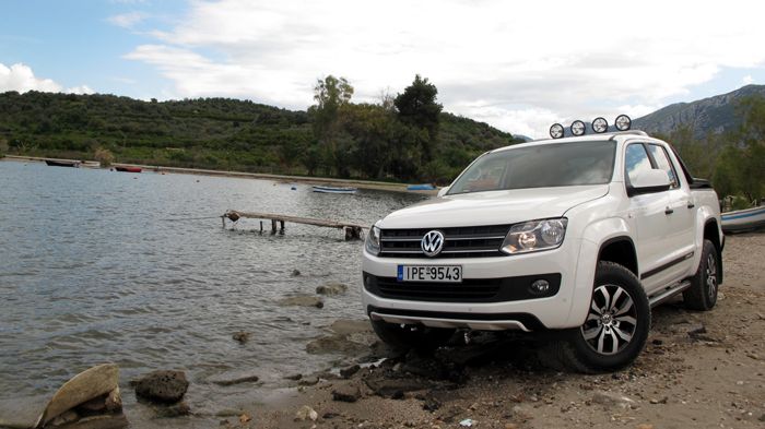 Το VW Amarok Canyon είναι μια έκδοση περιορισμένης παραγωγής του γερμανικού Pick-Up που διακρίνεται για την κορυφαία εκτός δρόμου οδική της συμπεριφορ