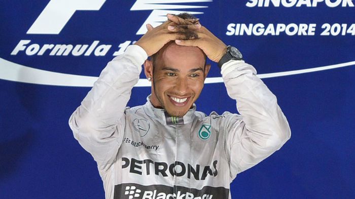 Ο Lewis Hamilton ήταν ο μεγάλος νικητής στο Grand Prix της Σιγκαπούρης, με τους ομόσταβλους Vettel και Ricciardo να συμπληρώνουν τις τρεις πρώτες θέσε