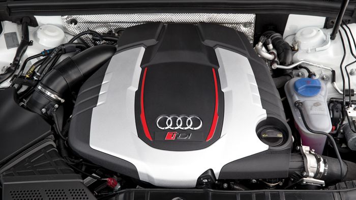 Ο 3.0 V6 TDI ζυγίζει 192 κιλά και φέρει τις νέες ηλεκτρικές, προηγμένες τεχνολογίες. Ανάλογα με την έκδοση φέρει μονό ή διπλό turbo.