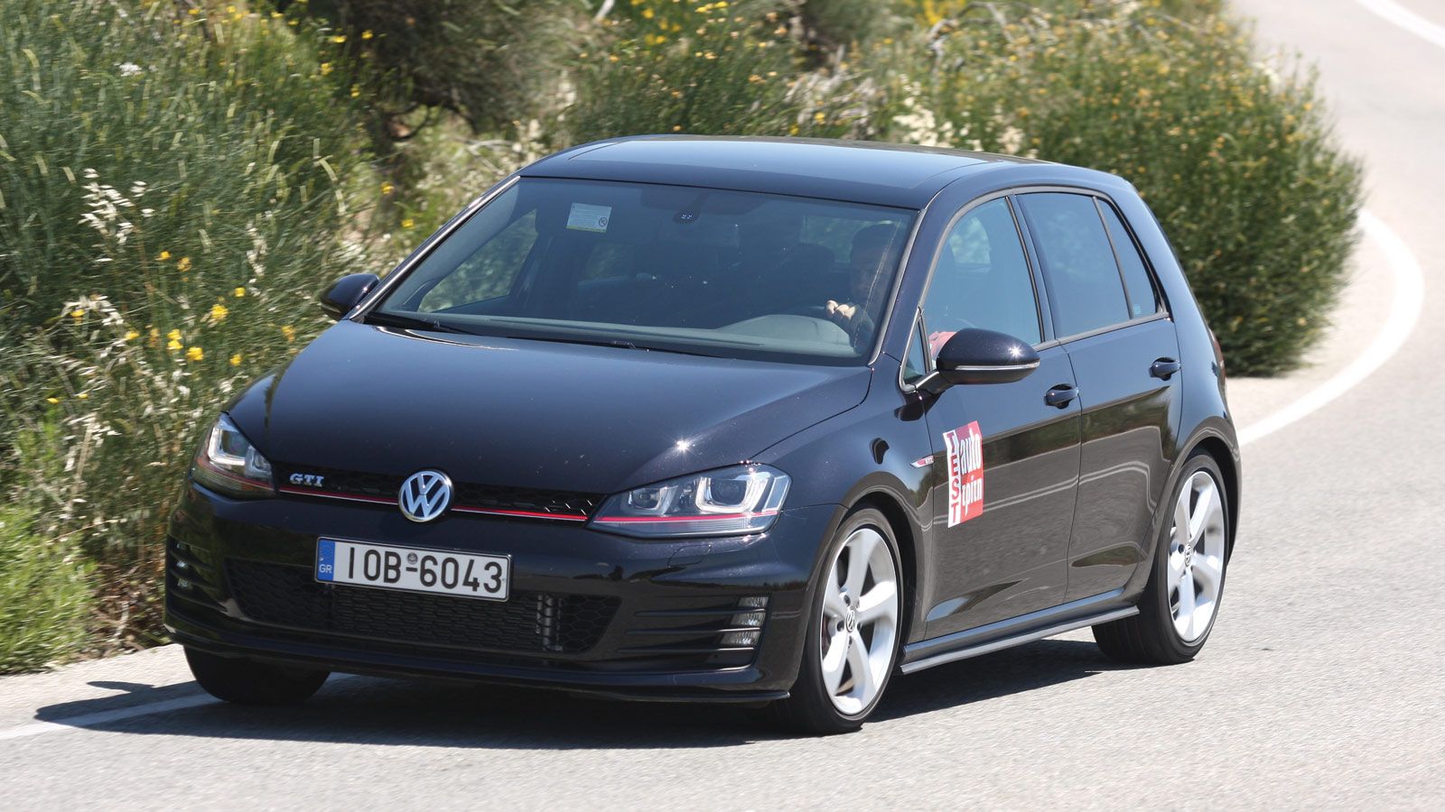 VW Golf GTI Perfomance 
