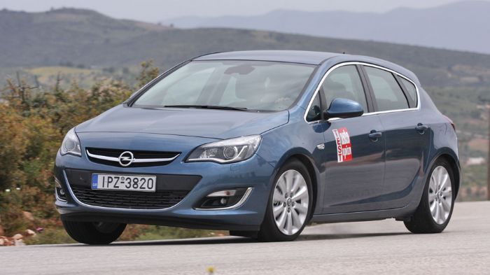 Από 17.573 ευρώ, τo Opel Astra εφοδιάζεται με τον 1,6 CDTI πετρελαιοκινητήρα, ο οποίος αντικαθιστά τον 1,7 CDTI και στην έκδοση με τους 110 ίππους, πα