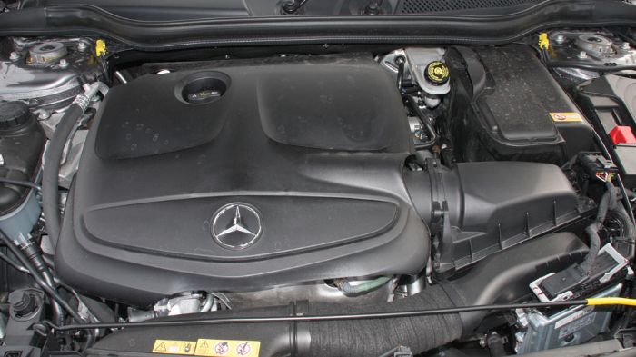 Τραβάει από χαμηλά και κινεί σβέλτα το βαρύ αμάξωμα ο 1,6 λτ. turbo κινητήρας, που έχει 200 Nm ροπής από τις 1.250-4.000 σ.α.λ.