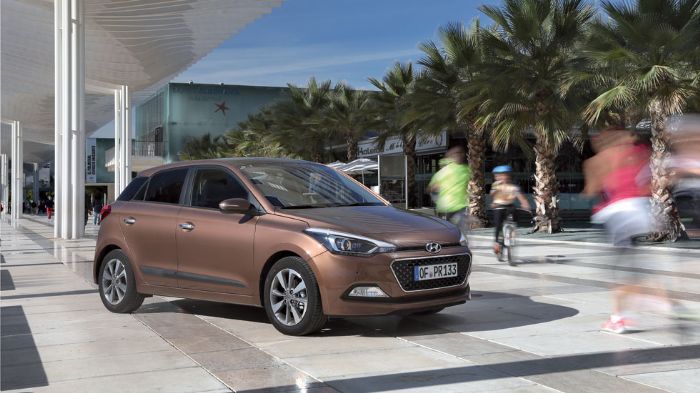 Το νέο Hyundai i20 μπορεί να υπερηφανεύεται πως είναι πραγματικά νέο, αφού διαθέτει νέα σχεδίαση μέσα και έξω, πατάει σε νέα πλατφόρμα, έχει έναν εντε