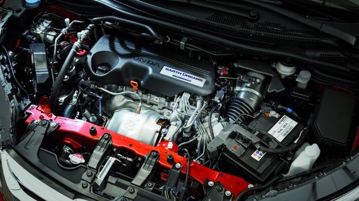 O νέος 1.6 i-DTEC turbodiesel κινητήρας των 160 ίππων και των 350Nm, όταν συνδυάζεται με το στάνταρ 6άρι μηχανικό κιβώτιο έχει μέση κατανάλωση 4,9 λτ.