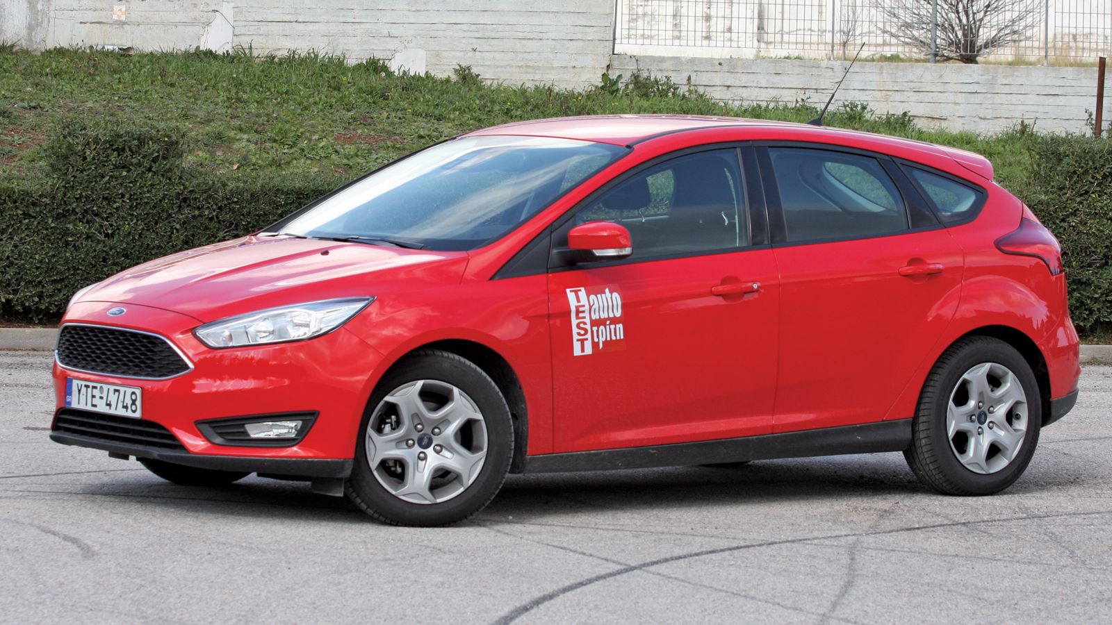 Το Ford Focus μετά την ανανέωση απέκτησε ένα πιο δυναμικό εμπρόσθιο τμήμα.