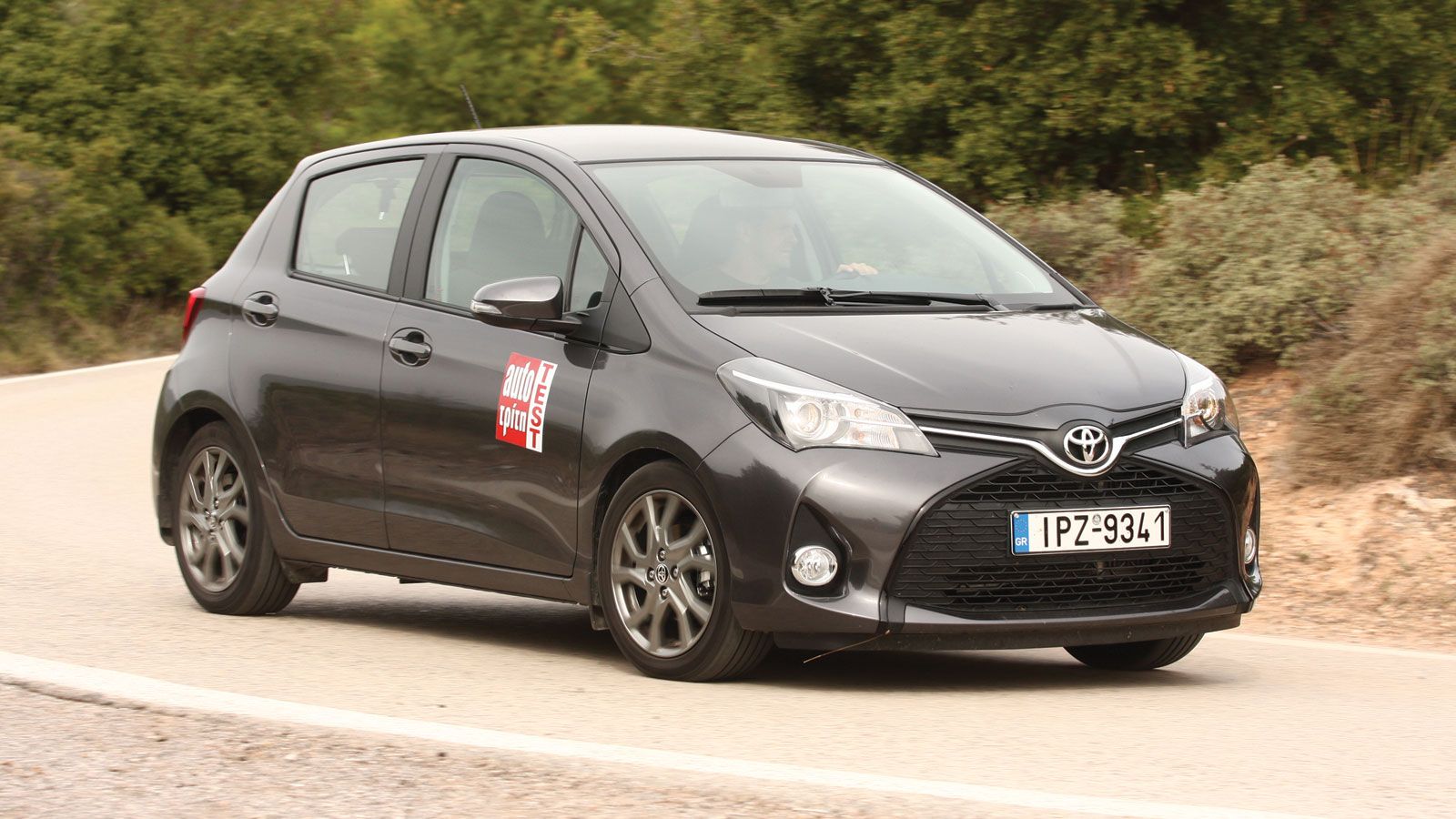 Το Toyota Yaris είναι το best-seller όχι μόνο της μικρής κατηγορίας, αλλά και όλων των πωλήσεων καινούργιων αυτοκινήτων της χώρας μας.