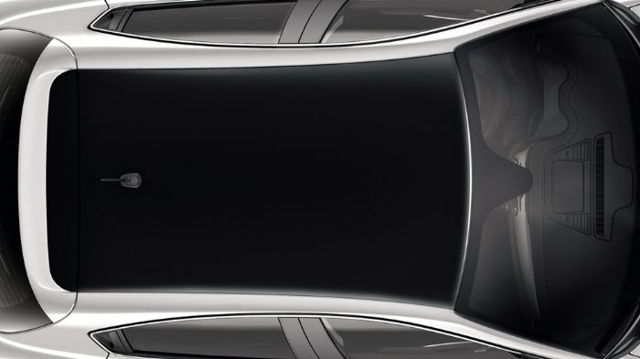 Εξωτερικά, η Giulietta Collezione διαφοροποιείται μέσω των μαύρων καθρεπτών και των τροχών 17 ή 18 ιντσών με βουρτσισμένο φινίρισμα, ενώ στον προαιρετ