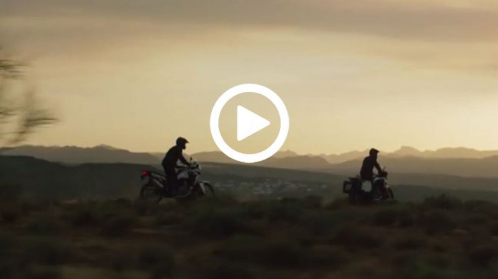 Κάτι τρέχει με τη Honda Africa Twin