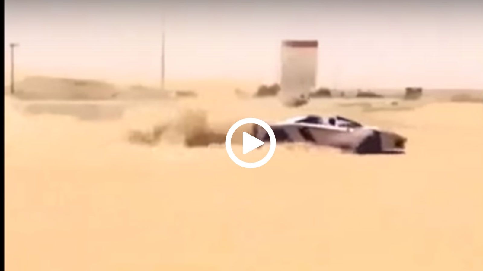 Off road Aventador