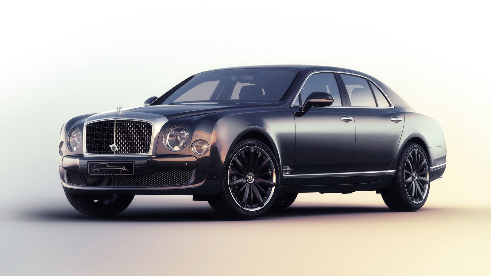 Η Bentley παρουσίασε την Mulsanne Speed Blue Train, ώστε να τιμήσει τα 85 χρόνια από τον αγώνα με το τρένο Calais-Mediterranee, στον οποίο κέρδισε το 
