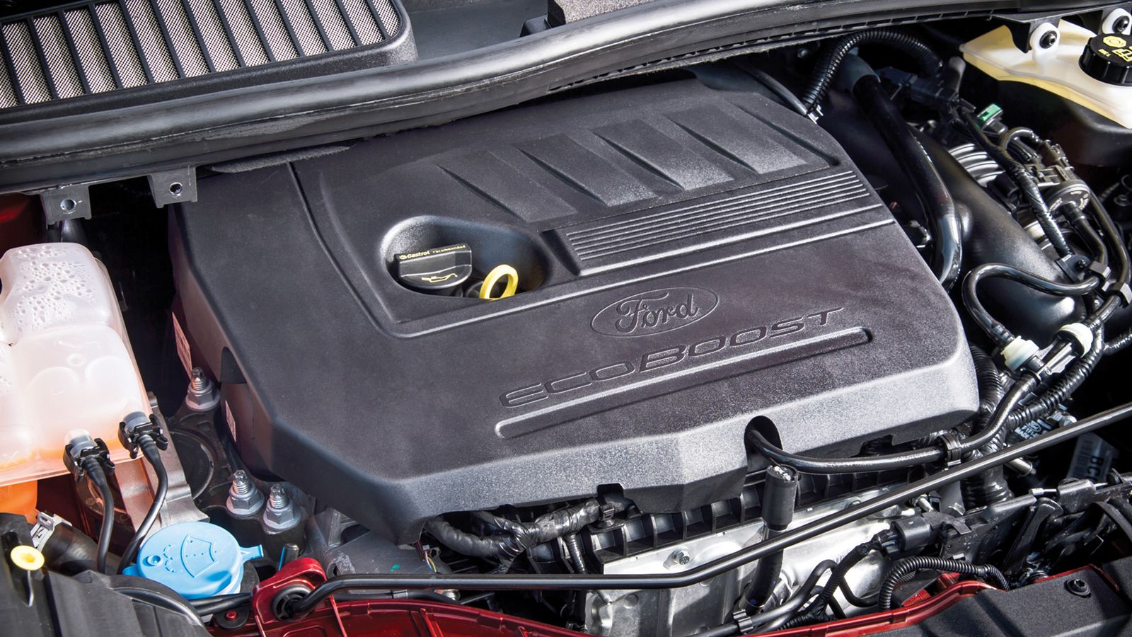 Ο 1,5 EcoBoost αποδίδει 150 ή 182 ίππους στην περίπτωση του C-MAX (φωτό) και 160 ίππους στο S-MAX. Όλοι οι κινητήρες του C-MAX πληρούν τις προδιαγραφέ