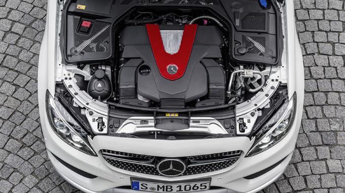 Η C450 AMG Sport φέρει το 3λιτρο V6 twin-turbo σύνολο, το οποίο μετά από μια σειρά αναβαθμίσεων αποδίδει 367 ίππους στις 5.500 σ.α.λ., ενώ η ροπή των 